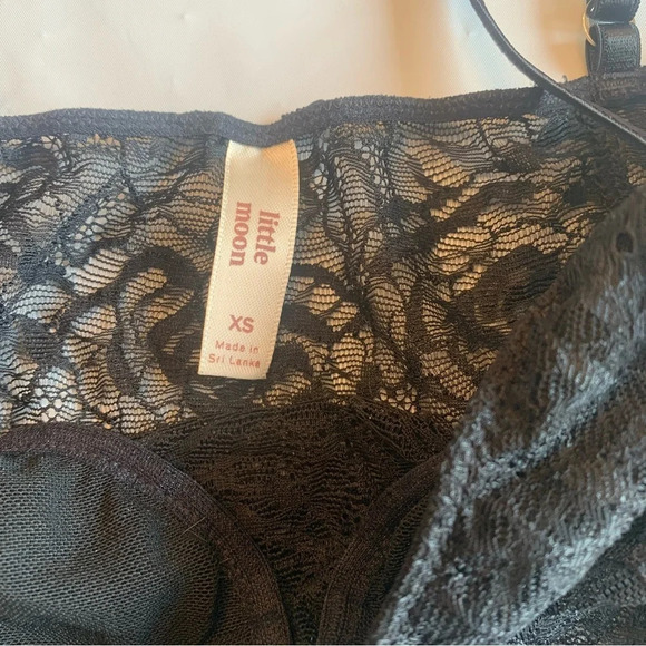 Little moon by Aritzia black lace crop top size XS with spaghetti straps - Picture 3 of 4
